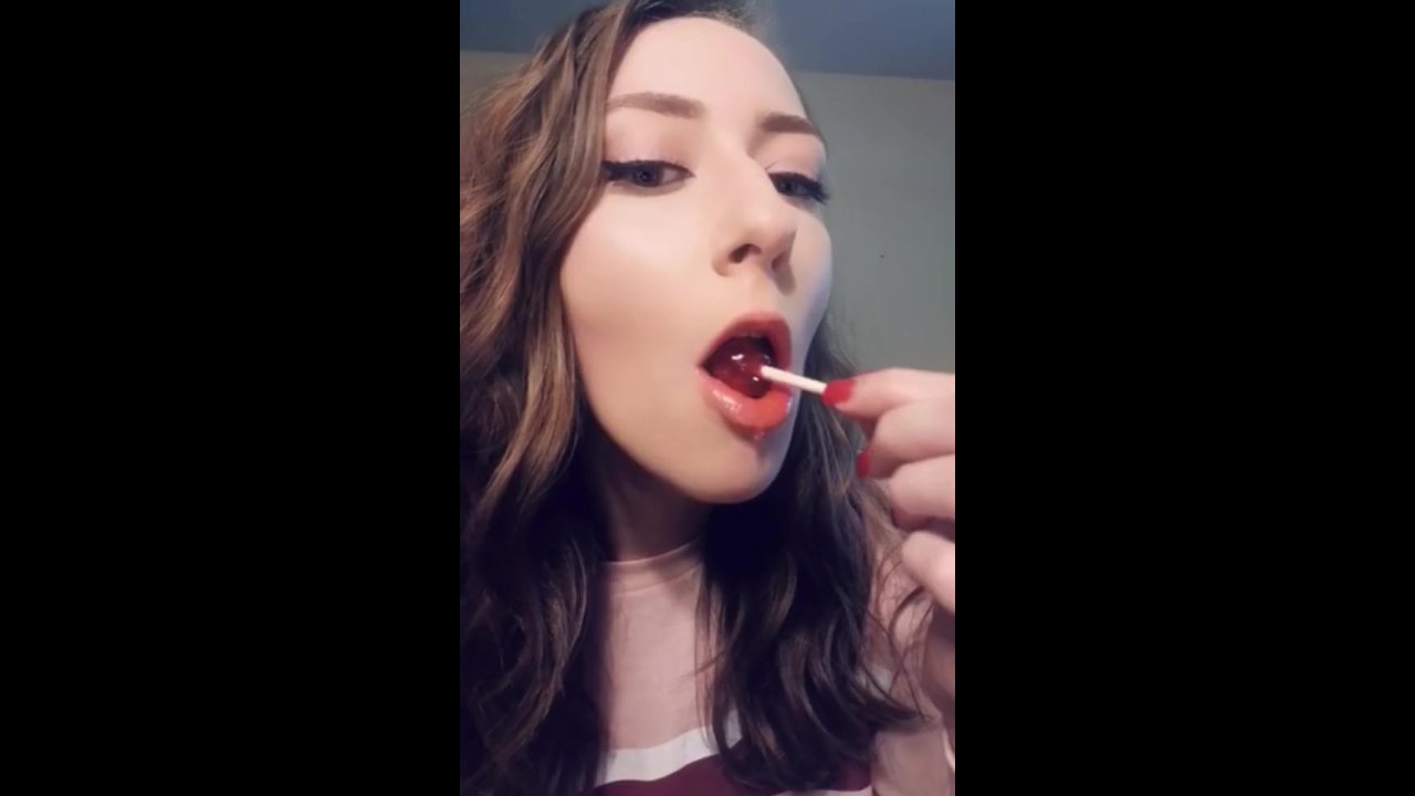 Hot Lollipop Tease